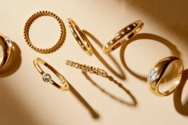 A close-up of a hand wearing a sleek, modern lifestyle ring, symbolizing both personal style and everyday practicality.