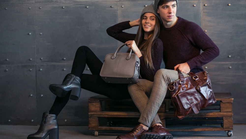 Shihuanuo fashion collection showing trendy outfits, shoes, and accessories for modern style inspiration